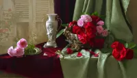 Пазл Ваза с розанами