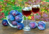 Пазл Вино из слив