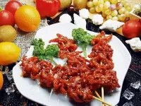 Пазл Мясо на палочках с кунжутом