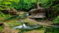 Пазл Водопад и водоворот