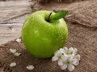 Пазл Яблоко