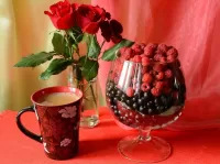 Пазл Ягоды в бокале