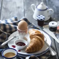 Пазл Яйцо и круассан