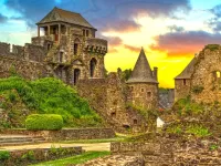 Пазл Замок Фужер