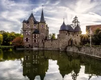 Пазл Замок Зацвай