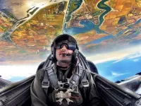 Пазл Земля над головой