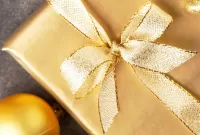 Пазл Золотистый бант